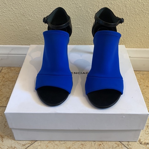 Balenciaga Electric Blue Nylon & Black Leather Heel - Picture 2 of 6